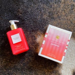 Sold 🌸 Victoria secret BOMBSHELL SUMMER